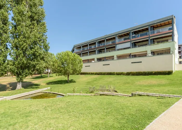 Marina Park 202 Apartment